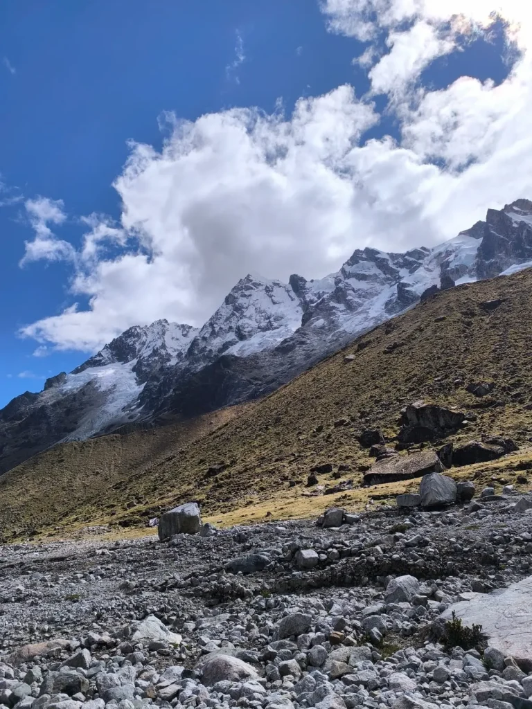 snowy-peaks-salkantay-route